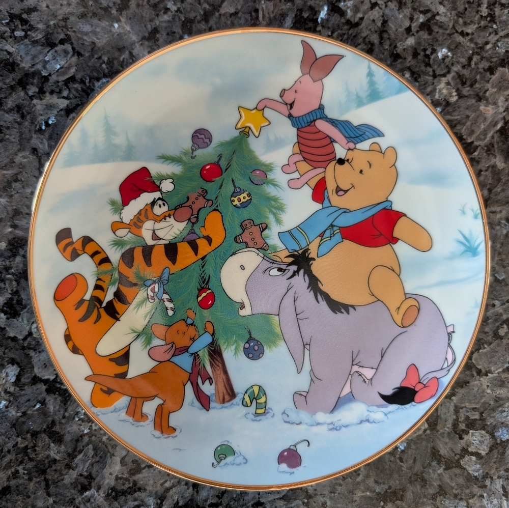 Winnie the Pooh collection plate